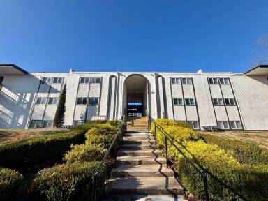 Main picture of 3934 Warwick Blvd