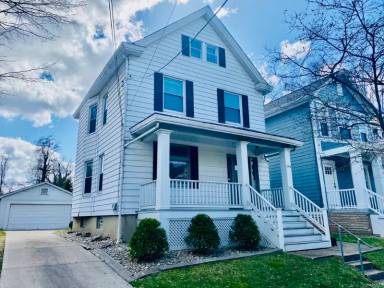 Main picture of 2715 Griffiths Ave