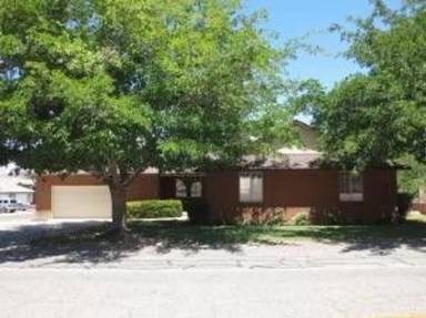 Main picture of 1025 E Fort Pierce Dr
