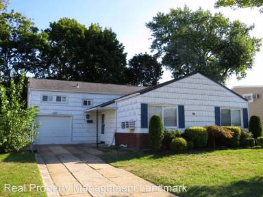 Main picture of 15 Parc Ln
