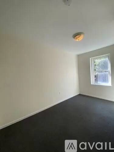 Main picture of 19 Aberdeen St