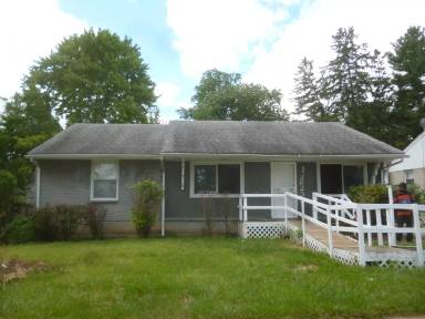 Main picture of 26235 Dunning St