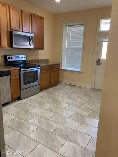 Main picture of 3503 Park Ave