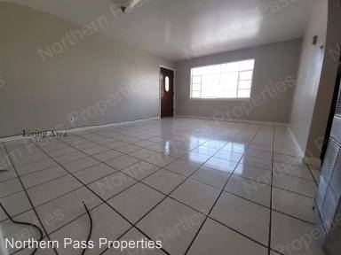 Main picture of 2416 Silver Ave
