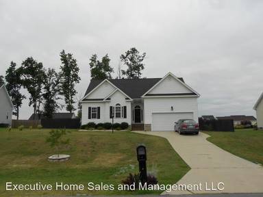 Main picture of 211 Starcrest Dr