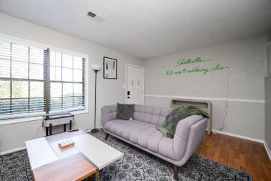 Main picture of 3092 Destin Cir