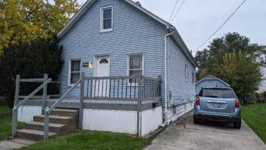Main picture of 1909 W Genesee Ave
