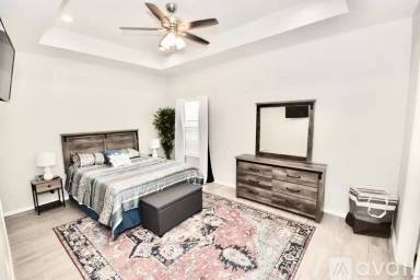 Main picture of 1203 W Heritage Dr