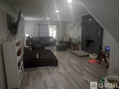 Main picture of 7426 Elderberry Ln