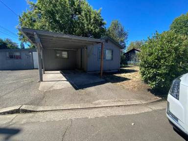 Main picture of 1032 W Nevada Ct