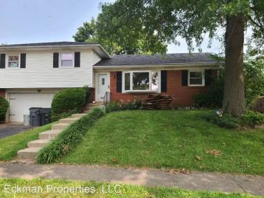 Main picture of 627 Warrington Dr