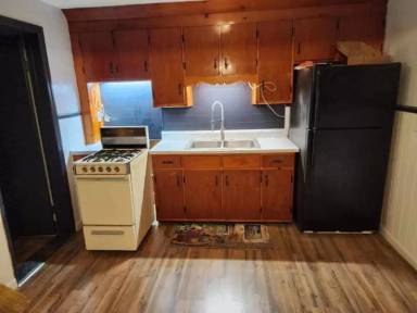 Main picture of 28 Wells Ave