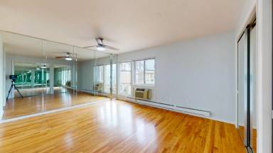 Main picture of 77 West Walk