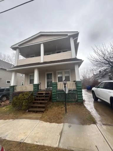 Main picture of 3593 E 74th St