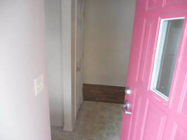 Main picture of 421 N Davis St