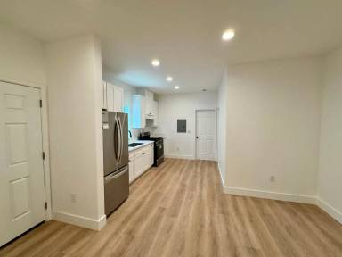 Main picture of 5250 E Los Altos Plz