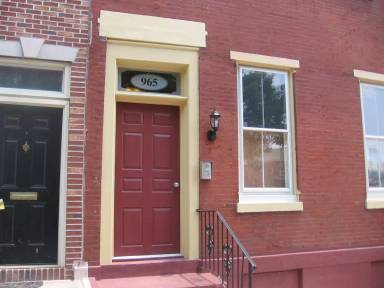 Main picture of 965 N 6th St