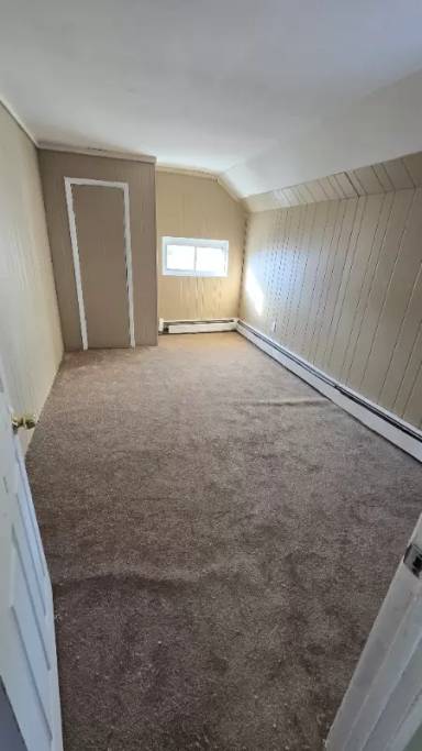 Main picture of 112 Oak Hill Ave