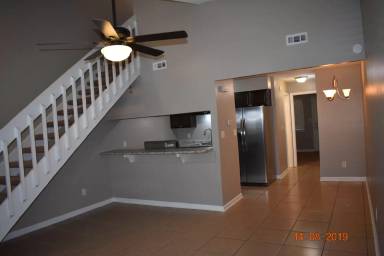 Main picture of 1802 Falconcrest St