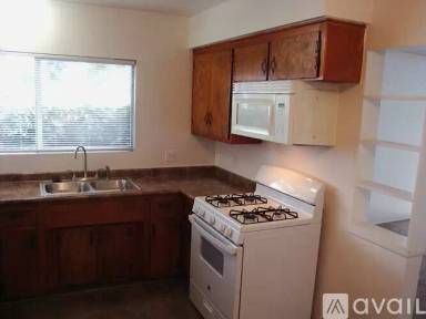 Main picture of 137 S Topanga Dr