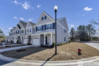 Main picture of 600 Wetherbrooke Way