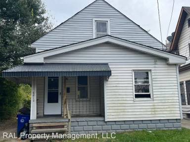 Main picture of 6812 Hosmer Ave