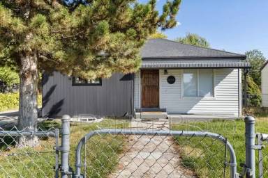 Main picture of 496 Emery Ave