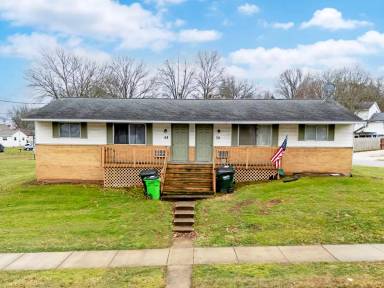 Main picture of 70 Home St