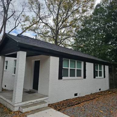 Main picture of 822 S Kilbourne Rd