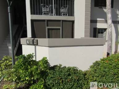 Main picture of Oak Forrest Condo