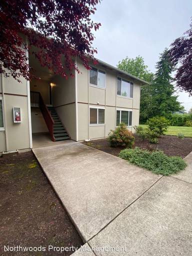Main picture of 235 Gateway Blvd