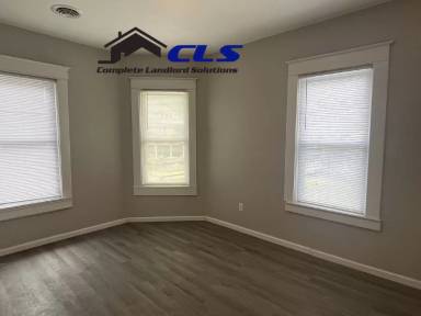 Main picture of 700 S 8th St