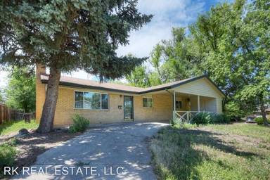 Main picture of 3681 Chase Ct