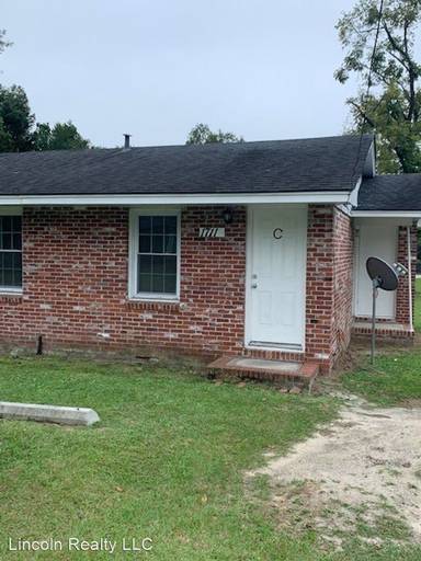 Main picture of 1711 Poplar St