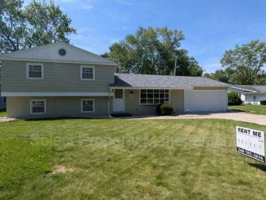 Main picture of 4920 Desoto Dr