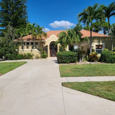 Main picture of 627 Soliel Dr