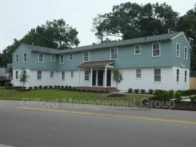 Main picture of 3302 Holly Rd