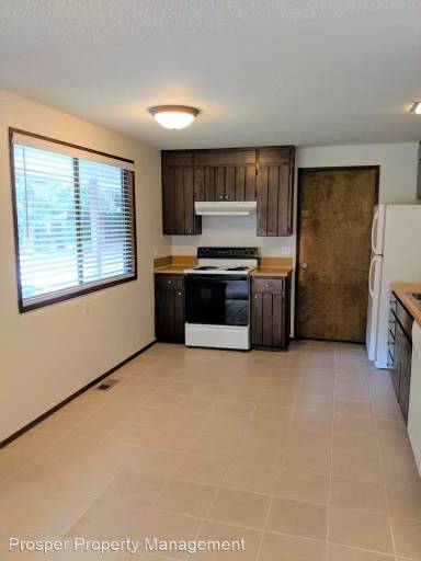 Main picture of 9519 147th Street Ct E