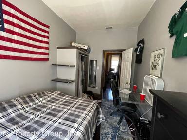 Main picture of 1533 Cecil B Moore Ave