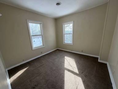 Main picture of 1328 Goodyear Blvd