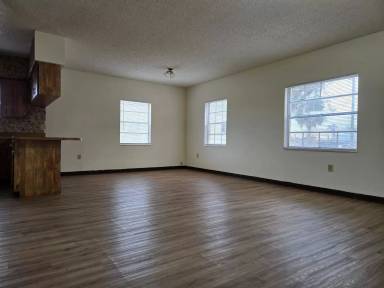 Main picture of 506 N Pennsylvania Ave
