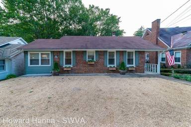 Main picture of 713 Thornhill Rd