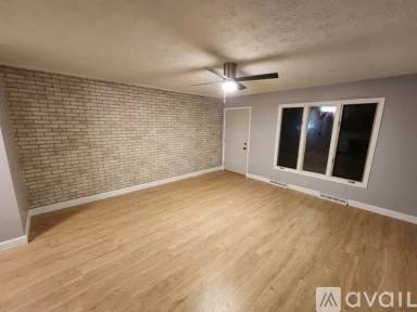 Main picture of 504 Perry Dr NW