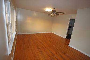 Main picture of 1106 S Strong Blvd