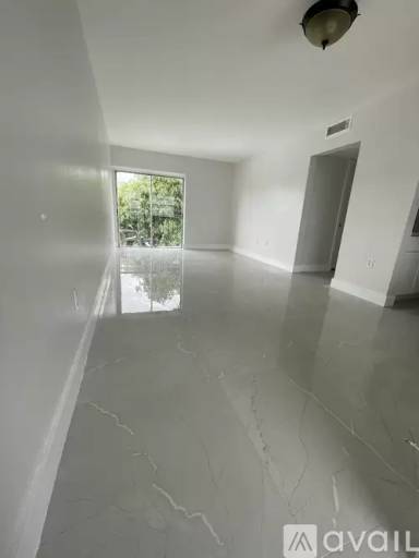 Main picture of 2014 SW 3rd St