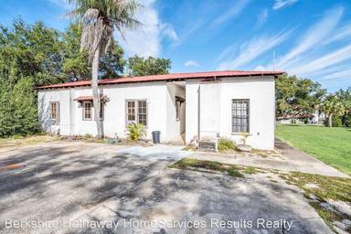 Main picture of 241 Palm Ave