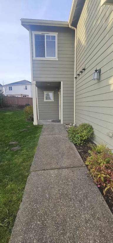 Main picture of 3910 132nd St SW