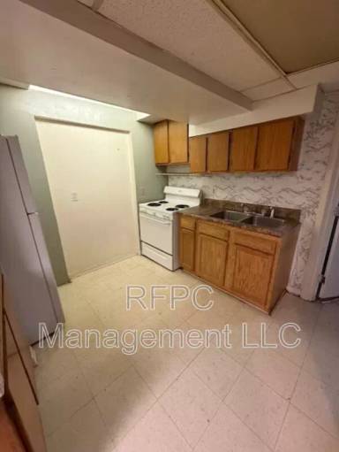 Main picture of 1421 Augusta Street - 3