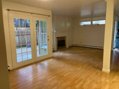 Main picture of 6460 E Northern Lights Blvd
