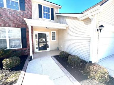 Main picture of 351 Vermillion Dr
